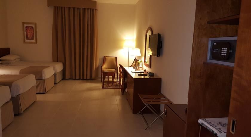 Makarem Al Bait Al Azizia Hotel Мекка Экстерьер фото